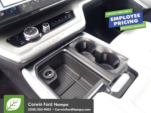 New 2026 Ford Expedition Platinum AWD/4WD image 17