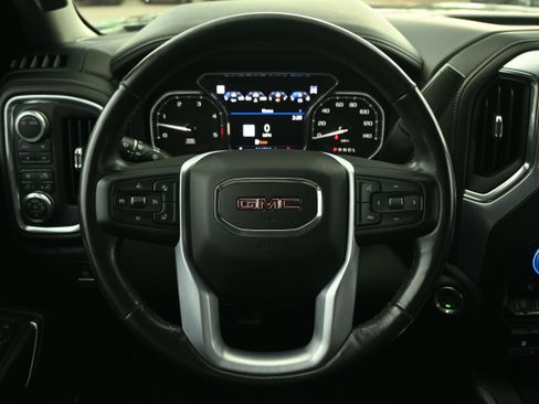 Used 2020 GMC Sierra 2500 SLT w/ SLT Premium Plus Package image 19