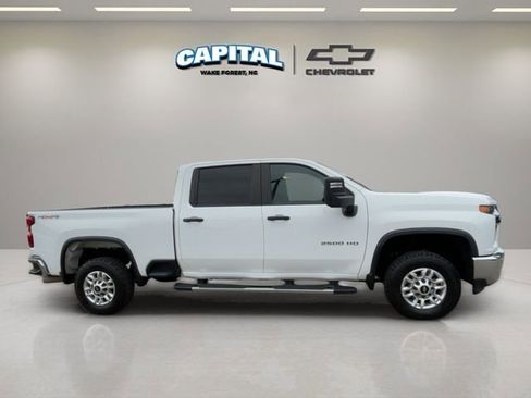 Used 2023 Chevrolet Silverado 2500 W/T w/ WT Convenience Package image 6