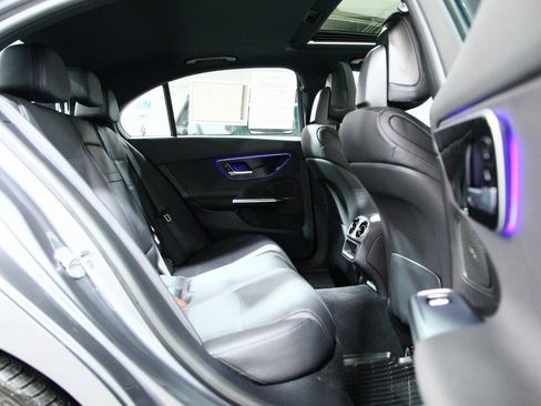 Used 2025 Mercedes-Benz C 300 4MATIC Sedan image 24