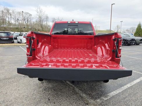New 2026 RAM 1500 Big Horn AWD/4WD image 9