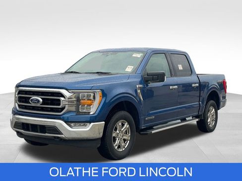 Certified 2022 Ford F150 XLT w/ Equipment Group 302A High image 31