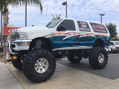 Used 2000 Ford Excursion Limited image 31