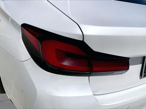 Used 2023 BMW 530i w/ Convenience Package RWD image 27