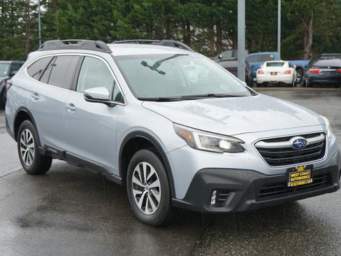 Used 2022 Subaru Outback Premium AWD/4WD image 7