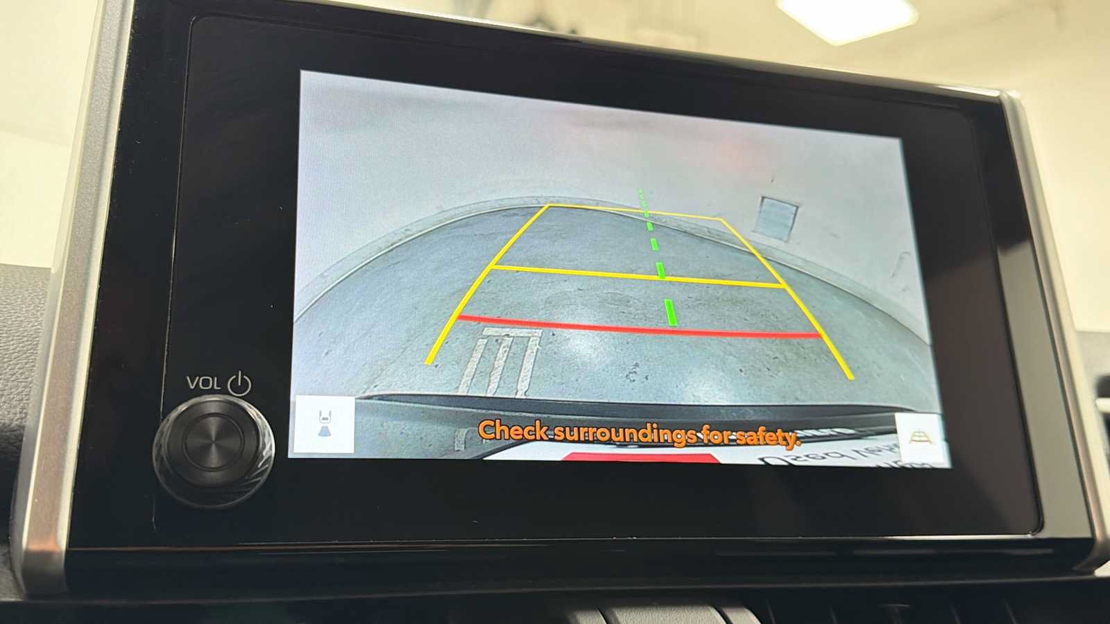 Certified 2025 Toyota RAV4 LE AWD/4WD image 19