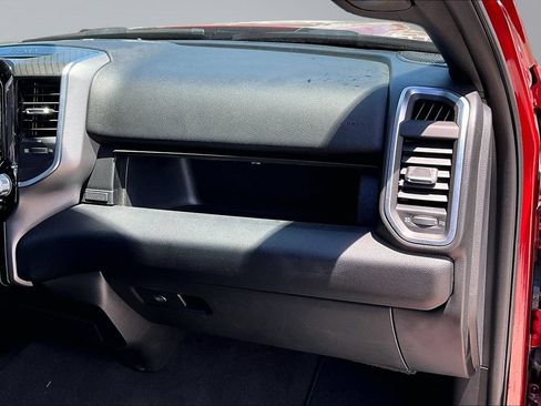 Certified 2026 RAM 2500 Big Horn AWD/4WD image 17