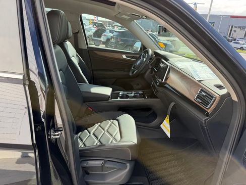 New 2026 Volkswagen Atlas SE AWD/4WD image 21