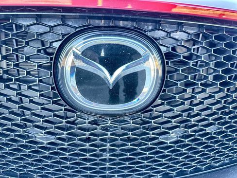 Used 2022 MAZDA MAZDA3 s image 10