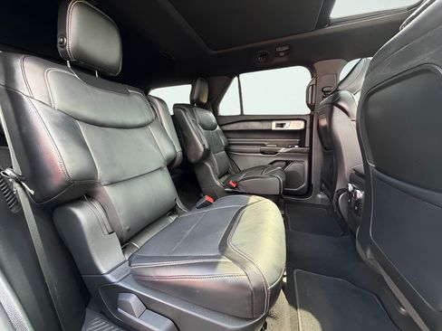 Used 2020 Ford Explorer ST w/ ST Street Pack AWD/4WD image 25