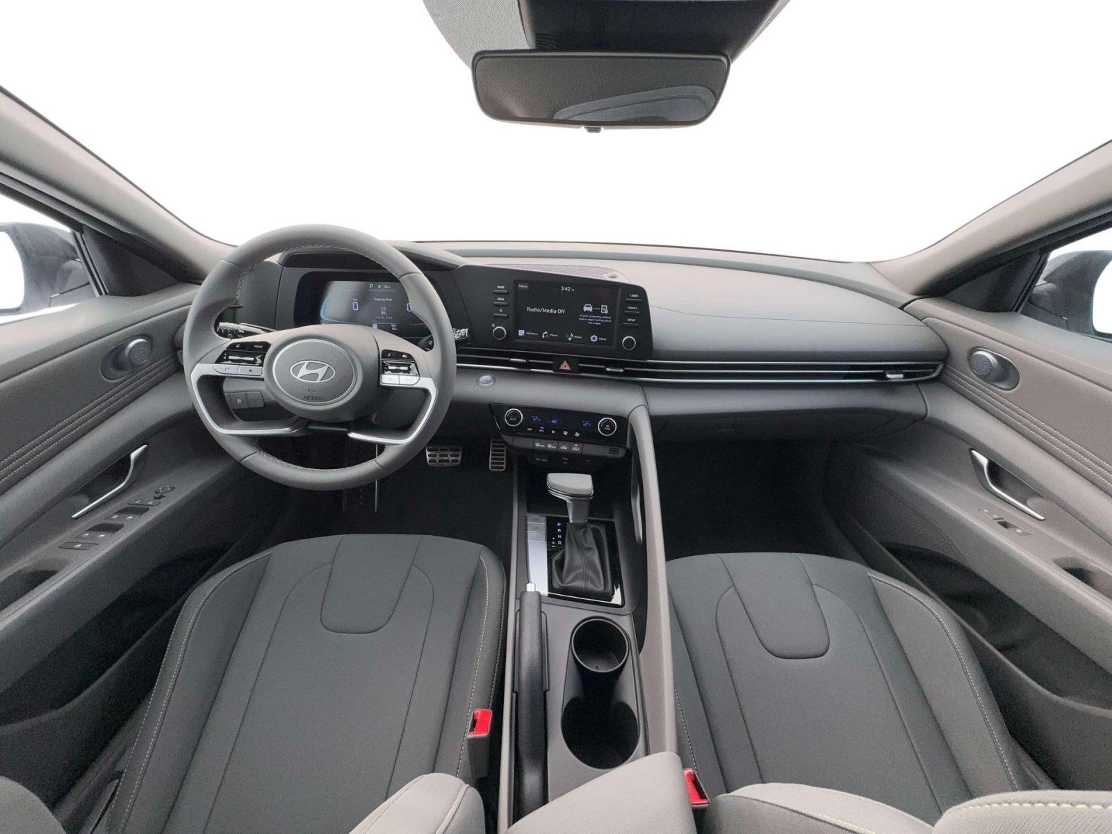 Used 2026 Hyundai Elantra Sport FWD image 13