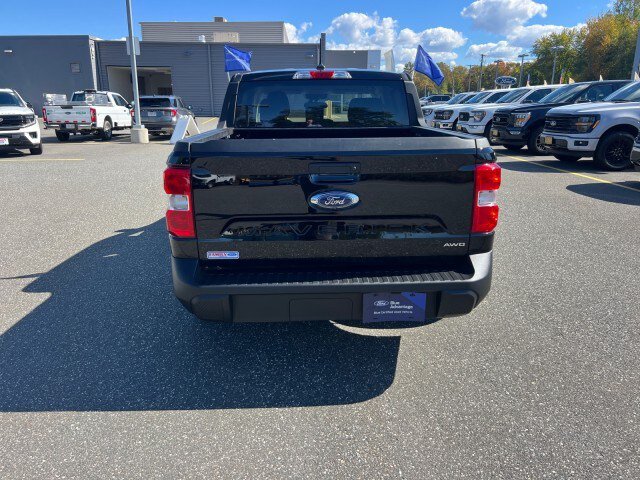 Used 2024 Ford Maverick XLT w/ Equipment Group 300A Standard AWD/4WD image 4