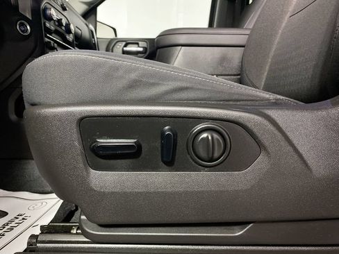 Used 2019 Chevrolet Silverado 1500 RST w/ All-Star Edition AWD/4WD image 12