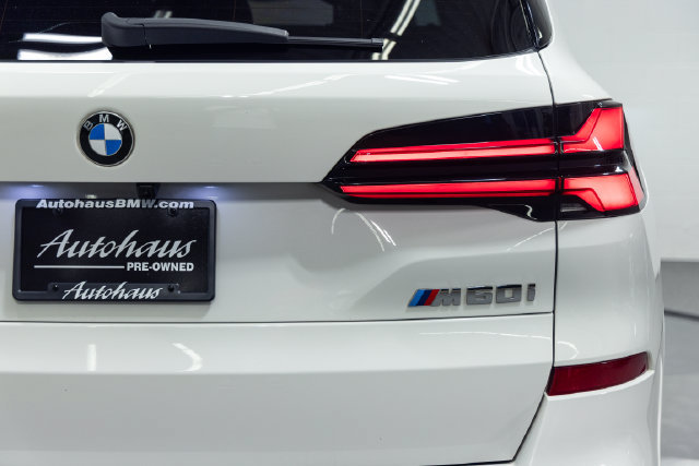 Certified 2024 BMW X5 M60i AWD/4WD image 8