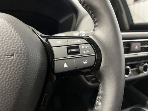 New 2026 Honda HR-V EX-L image 18