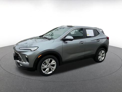 Used 2025 Buick Encore GX Preferred image 8