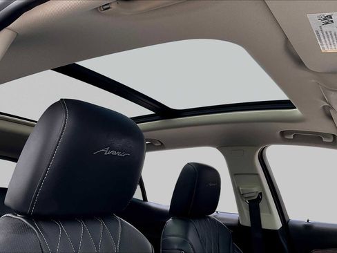 Certified 2023 Buick Envision Avenir FWD image 13