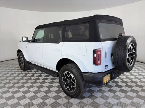 Certified 2022 Ford Bronco Outer Banks AWD/4WD image 5