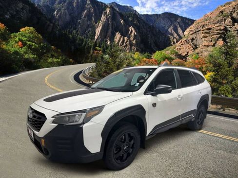 Used 2022 Subaru Outback Wilderness AWD/4WD image 3