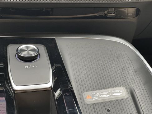 New 2026 Buick Enclave Preferred w/ Power Package image 29