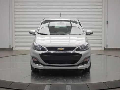 Used 2020 Chevrolet Spark LT image 2