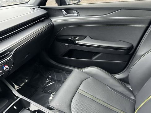 Used 2025 Kia K5 GT w/ GT1 Package image 41