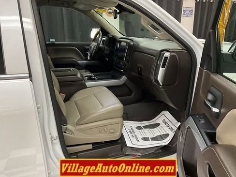 Used 2017 Chevrolet Silverado 1500 LTZ Z71 w/ LTZ Plus Package image 40