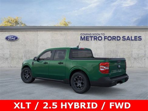 New 2025 Ford Maverick XLT w/ XLT Luxury Package image 31