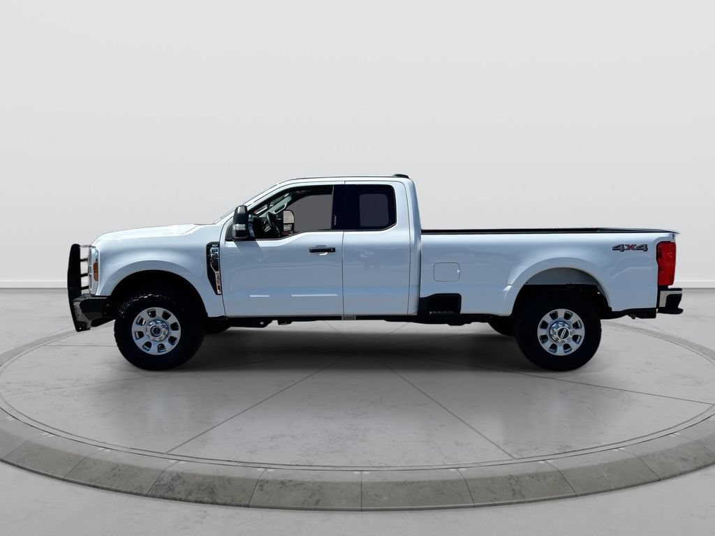 Used 2024 Ford F250 XLT AWD/4WD image 5
