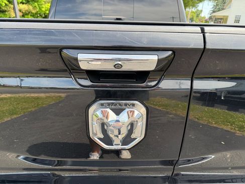 Used 2020 RAM 1500 Limited AWD/4WD image 18