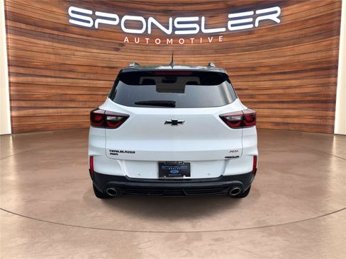Used 2025 Chevrolet TrailBlazer RS w/ Convenience Package AWD/4WD image 6