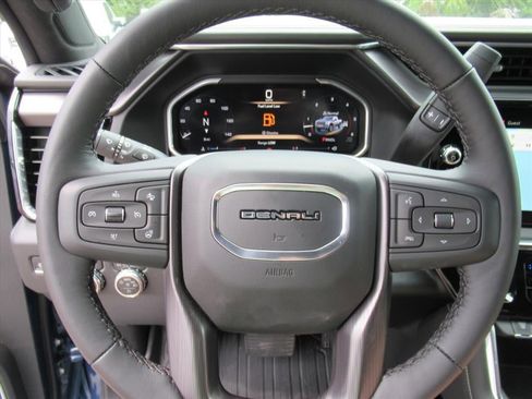 New 2026 GMC Sierra 2500 Denali Ultimate image 23