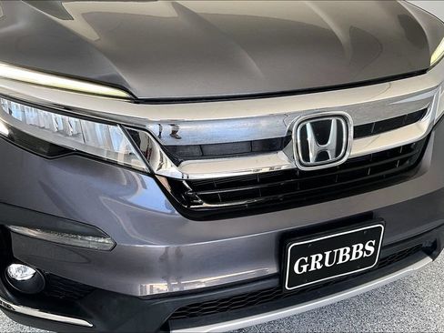Used 2019 Honda Pilot Elite image 36