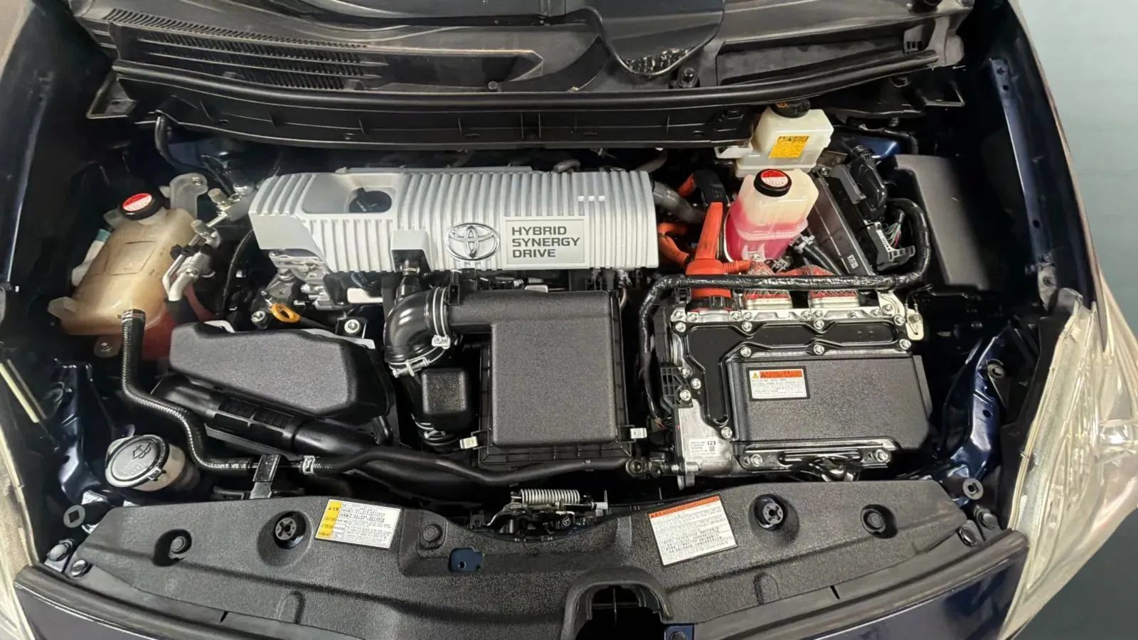 Used 2015 Toyota Prius Two FWD image 23