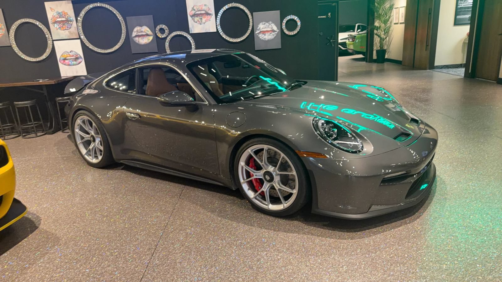 Used 2024 Porsche 911 GT3 RWD image 17