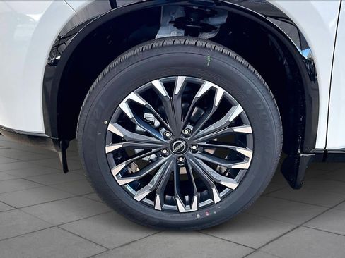 New 2026 Nissan Rogue Platinum w/ Platinum Premium Package image 9