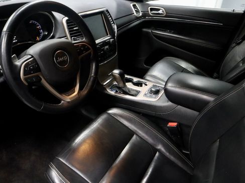 Used 2017 Jeep Grand Cherokee Limited w/ Trailer Tow Group IV image 27