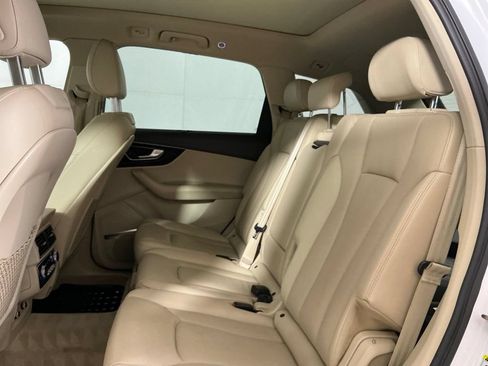 Used 2019 Audi Q7 3.0T Prestige AWD/4WD image 26