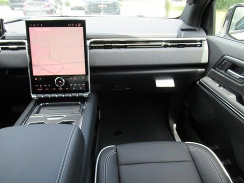 New 2026 GMC Sierra EV Elevation w/ Premium Package image 15