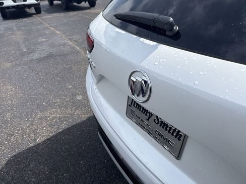 Used 2023 Buick Envision Essence w/ Sport Touring Package AWD/4WD image 38