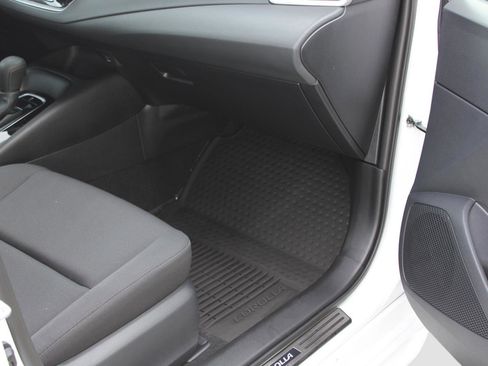 Certified 2024 Toyota Corolla LE image 35