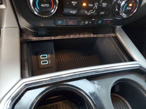 Used 2018 Ford F250 Lariat w/ Lariat Ultimate Package image 24