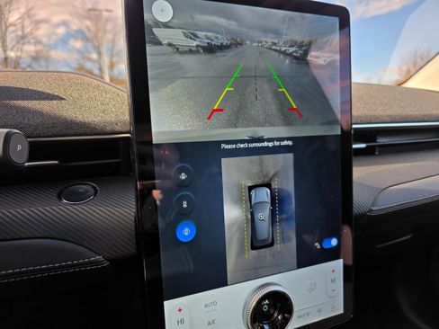 Used 2025 Ford Mustang Mach-E Premium image 16