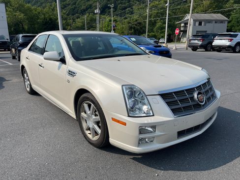 Used 2011 Cadillac STS w/ V6 Luxury Level Two Package AWD/4WD image 4