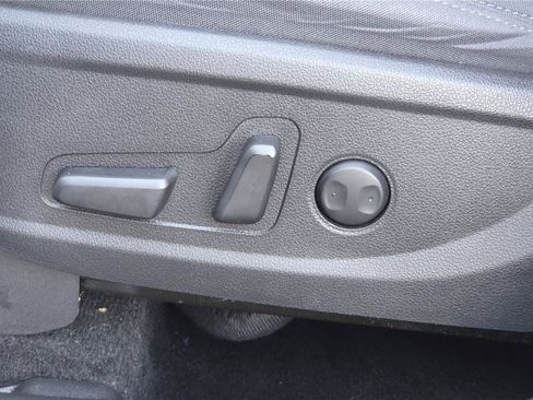 Used 2023 Hyundai Santa Fe SEL AWD/4WD image 16
