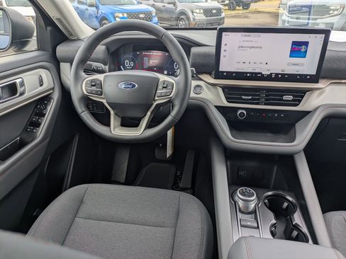 New 2026 Ford Explorer Active image 30