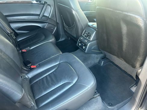Used 2011 Audi Q7 TDI Premium Plus image 17