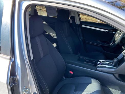 Used 2019 Honda Civic EX image 9