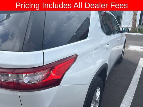Used 2018 Chevrolet Traverse LT FWD image 13
