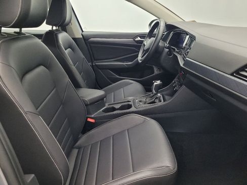 Used 2024 Volkswagen Jetta SE FWD image 21